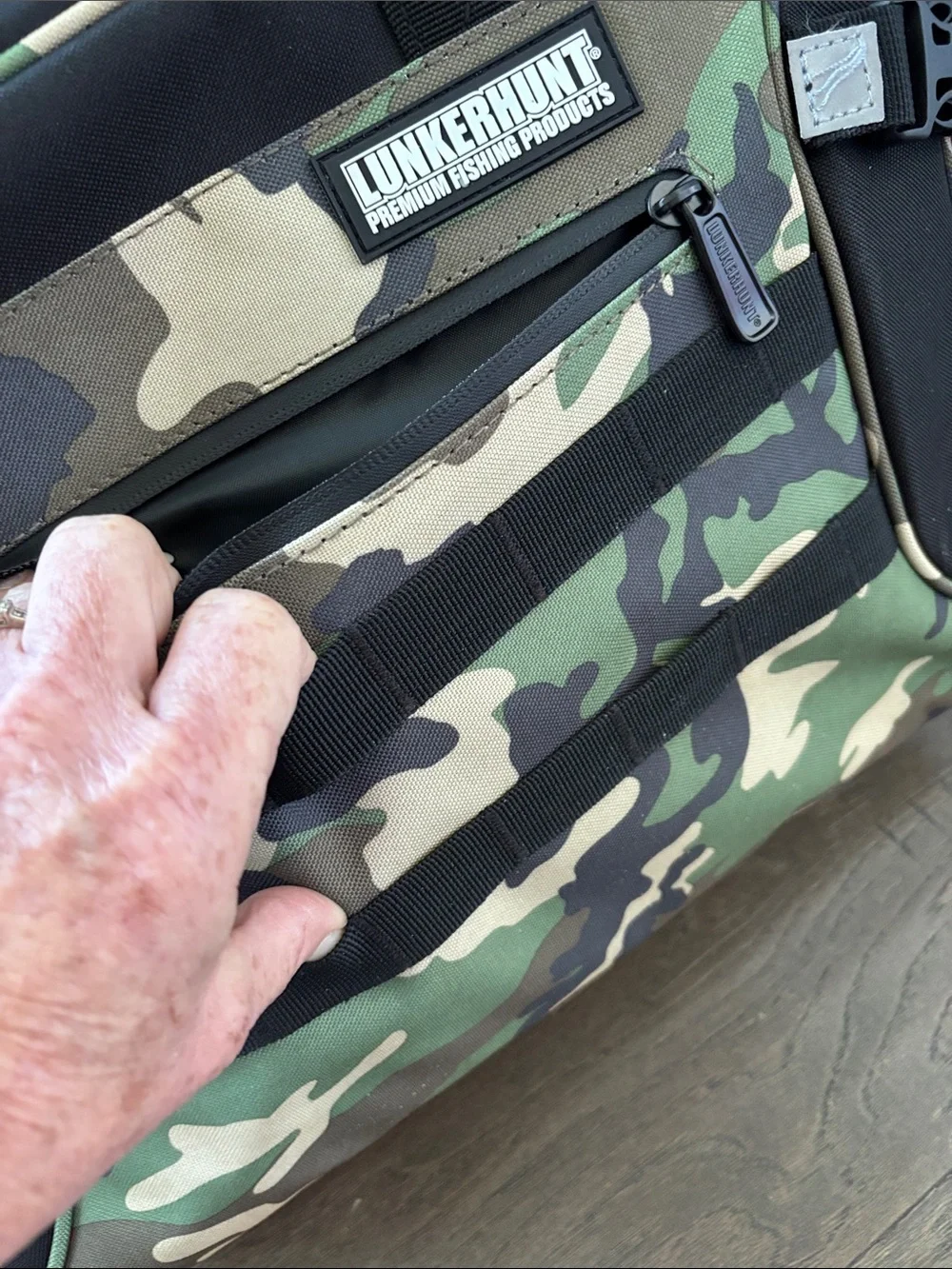 Lunkerhunt LTS AVJD Messenger Bag,tackle storage,Mossy Oak,Fishing water resist